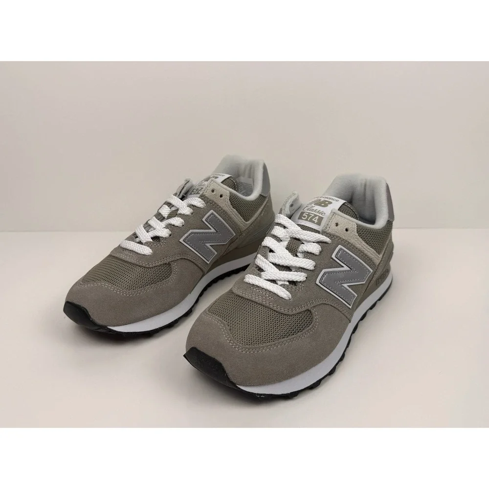 New Balance 574 Core Classic Sneakers Women's Size 5.5 Grey/White WL574EVG